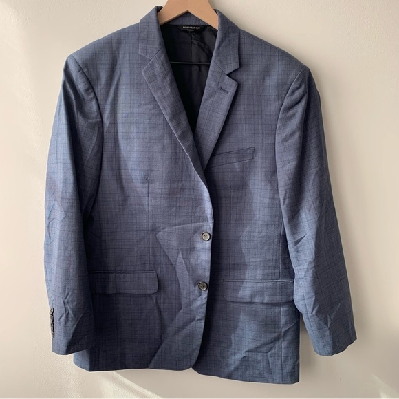 Banana Republic Blue Plaid Wool Suit Standard Fit Sz 42S - Picture 3 of 11